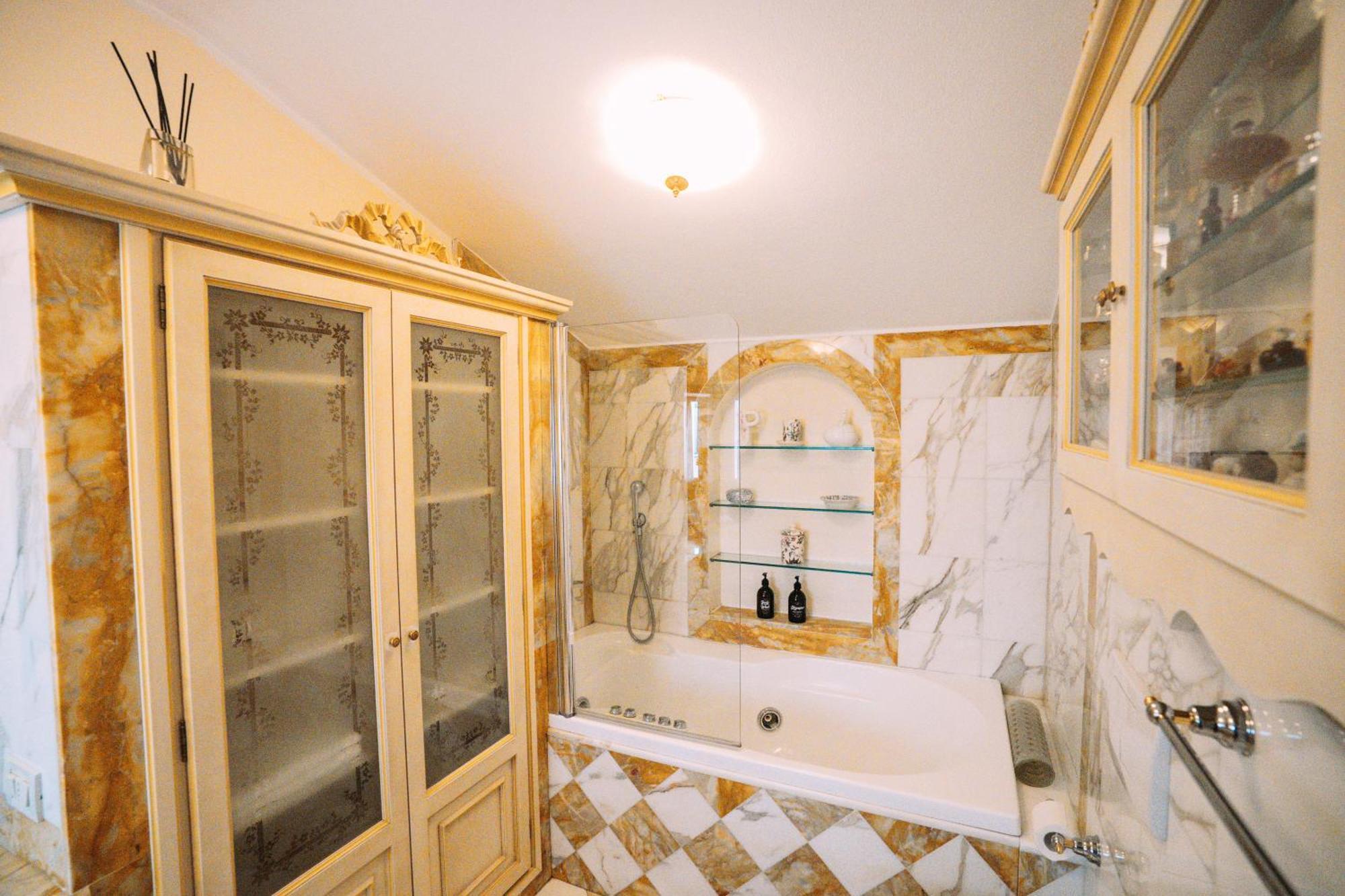 Suite Romantic Vista Lago Stresa Luaran gambar